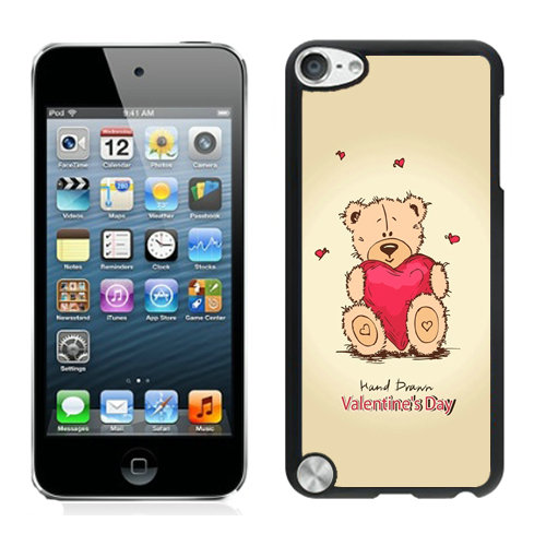 Valentine Bear Love iPod Touch 5 Cases EJV